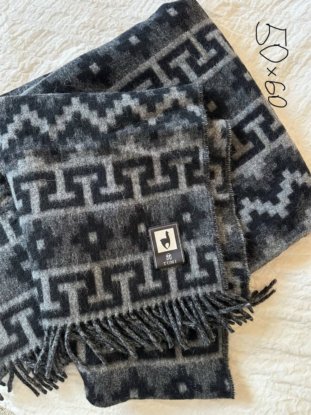 TUMI Royal Alpaca Throw Blanket Geometric Throw Blanket Black & Gray